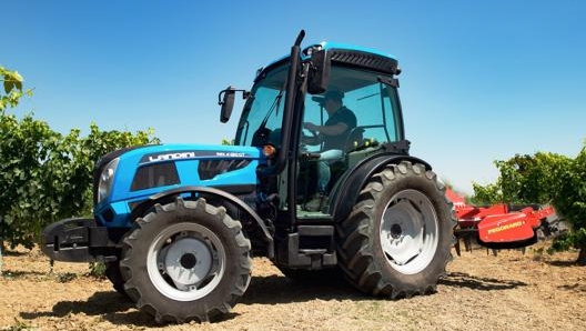 Il Landini Rex4 Electra ha la trazione anteriore elettrica alimentata un motore diesel da 110 Cv