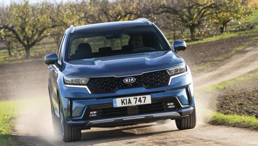 All’inizio del 2021 arriverà sul mercato la nuova Kia Sorento Plug-in Hybrid