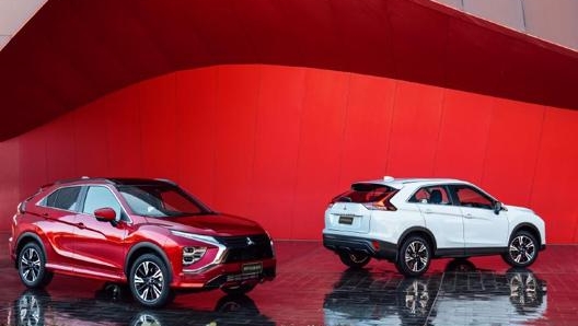 Il look muscolare del Suv Mitsubishi Eclipse Cross