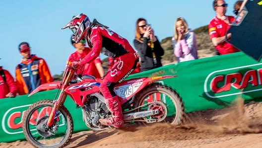 Tim Gajser in azione sulla sua Honda