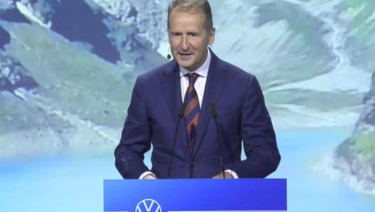 Herbert Diess Ceo di Volkswagen spinge sull’acceleratore verso un aumento della produzione di auto elettrico