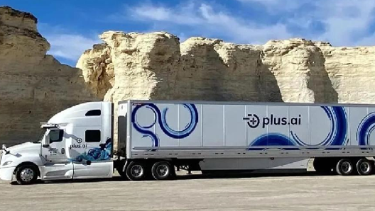 PlusAi, una startup cinese per la guida autonoma,  riuscita a far viaggiare un camion con un carico di burro dalla California alla Pennsylvania