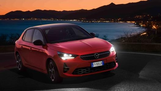 Sulla Opel Corsa arrivano i fari IntelliLux Led matrix