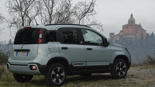 La Fiat Panda ibrida, ultima declinazione dell’auto italiana più popolare