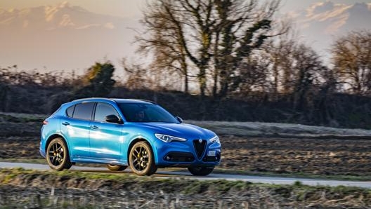 Il Suv Alfa Romeo Stelvio si guida come una berlina