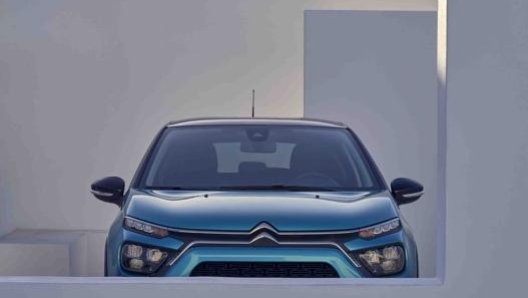 Nuovi fari a Led per il restyling della Citroën C3