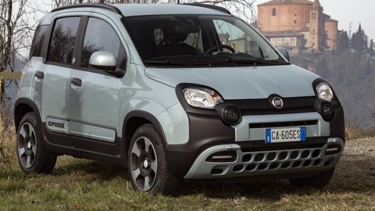 Potenza di 70 cavalli per la motorizzazione ibrida di Panda e 500