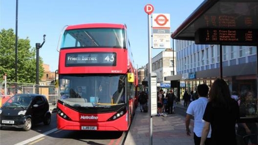 Un autobus elettrico della cinese Byd, già in servizio a Londra da luglio 2019