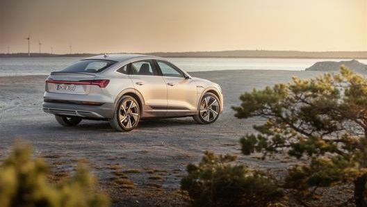 Il Suv coupé di Audi e-tron Sportback