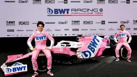 Da sinistra Lance Stroll e Sergio Perez con la nuova Racing Point