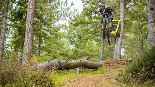 Il biker scozzese Danny MacAskill in “Danny Daycare”. BCMFFTI 2020