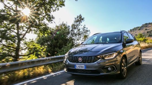 La Fiat Tipo è una station wagon economica e pratica