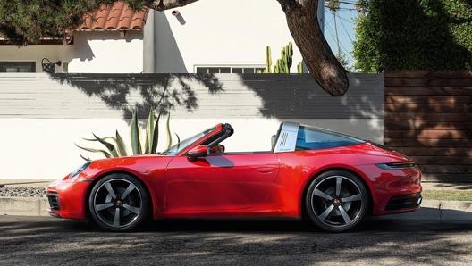 La nuova Porsche 911 Targa