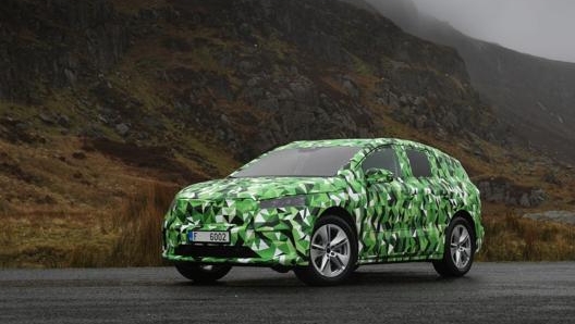 Un prototipo del Suv elettrico Skoda Enyaq