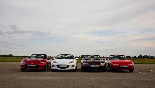 Mazda MX-5: le quattro generazioni