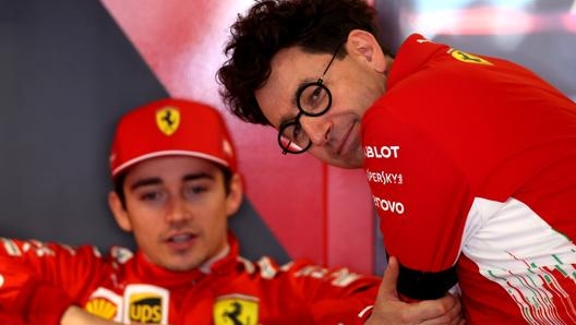 Charles Leclerc e Mattia Binotto guardano alle prossime sfide Ferrari. Getty