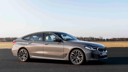 La coupé Bmw Serie 6 aggiorna estetica e motori