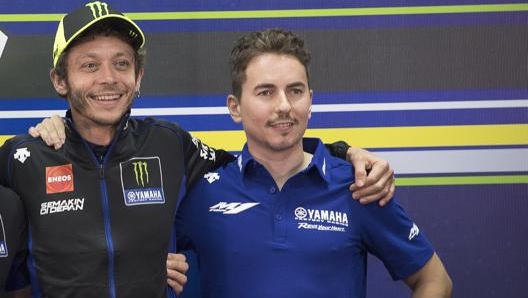 Valentino Rossi e Jorge Lorenzo. Getty