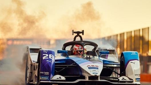 Max Gunther, 22 anni, su BMW: ha vinto l’E-Prix di Santiago del Cile e si aggiudicato la gara di prova dell’Home Challenge