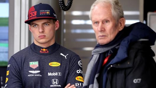 Da sinistra Max Verstappen con Helmut Marko. Getty