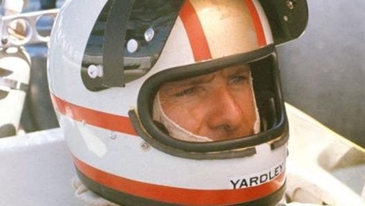 Gran Premi, Road Races e anche quattro ruote: Mike Hailwood  è stato senza dubbio uno dei più eclettici piloti di sempre