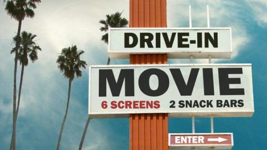 Il drive-in è un’icona che in America non è passata di moda