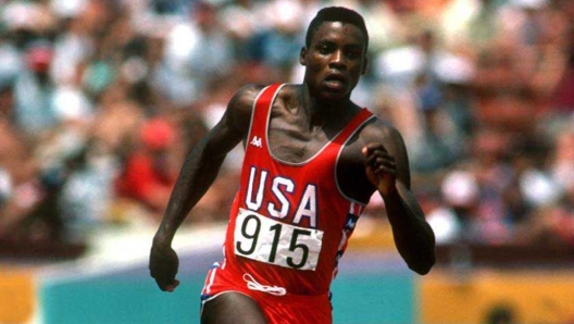 Carl Lewis ai Giochi di Los Angeles 1984.