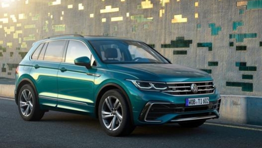 La Volkswagen Tiguan è il modello più venduto del segmento D con 2.073 unità