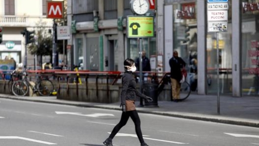 La circolazione è limitata allo stretto necessario. ANSA