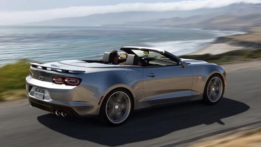 Chevrolet Camaro convertibile model year 2020