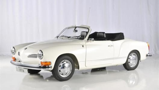 L’elegantissima Karmann Ghia Coupè