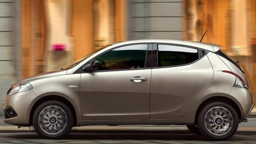 Il profilo della nuova Lancia Ypsilon