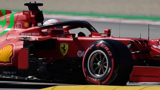 Charles Leclerc in azione in Spagna