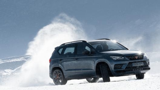 Ottimo comportamento per la Cupra Ateca sia sulla neve che sul ghiaccio