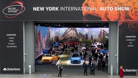 Il salone dell’auto di New York si sarebbe dovuto svolgere ad aprile