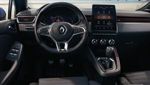 Gli interni della Renault Clio Hybrid