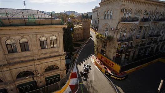 Scorcio suggestivo della spista di Baku. Epa