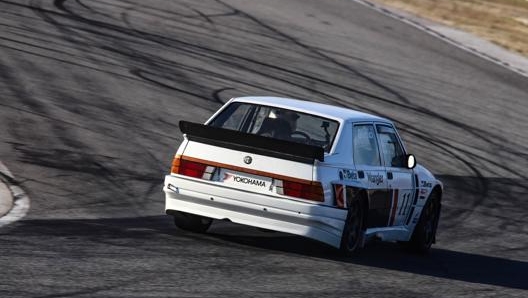 Da guidare la 75 è brutale. Tanto turbo lag e un’erogazione improvvisa di tutta la potenza la rendono un vero cavallo imbizzarrito (foto Francesco Bruciamonti)