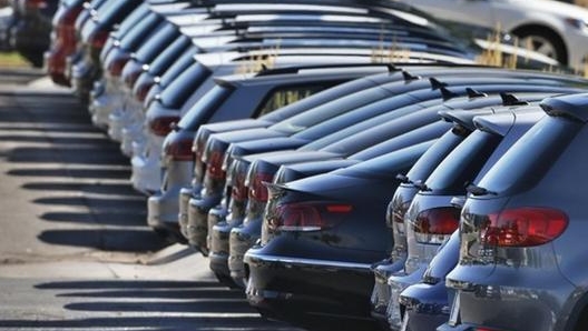 Secondo Federauto, tra marzo e aprile il mercato auto potrebbe perdere fino a 350.000 nuove immatricolazioni