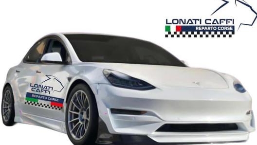 La Tesla Model 3 da corsa del team bresciano per la serie al debutto E-Stc