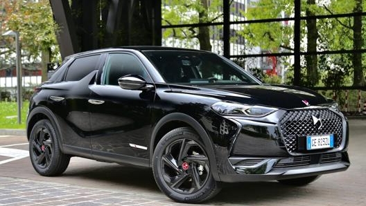 DS 3 Crossback in versione Performance Line ha un prezzo di listino a partire da 26.500 euro