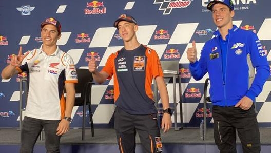 Pedro Acosta fra Marc Marquez e Joan Mir