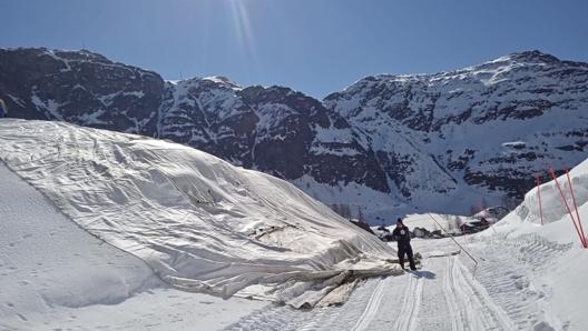 Riale sorge a quota 1.800 metri in alta Val Formazza, Piemonte settentrionale