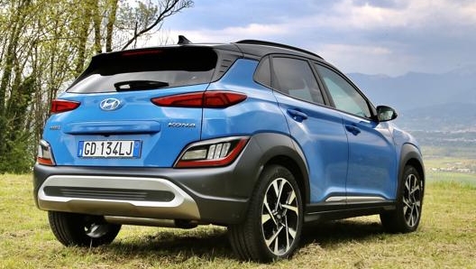 Hyundai Kona misura 4,2 metri in lunghezza, 1,8 metri in larghezza e 1,5 in altezza