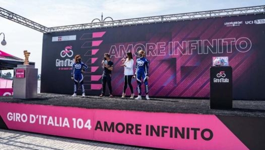 La ventesima tappa del Giro d’Italia 2021 è partita da Verbania, sul lago Maggiore