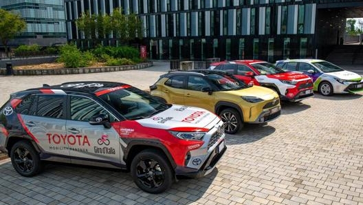 La flotta Toyota che seguirà il Giro d’Italia 2021