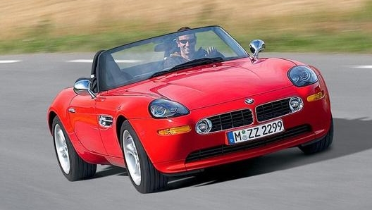 L’inconfondibile linea della Z8 Roadster