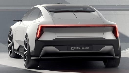 L’autonomia della nuova Polestar 5 dovrebbe arrivare a 500 km