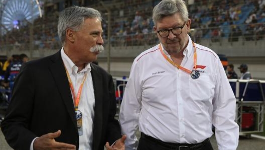 Da sin Chase Carey e Ross Brawn. Lapresse