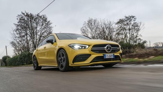 Il motore 2.0 litri turbo benzina eroga 306 Cv di potenza